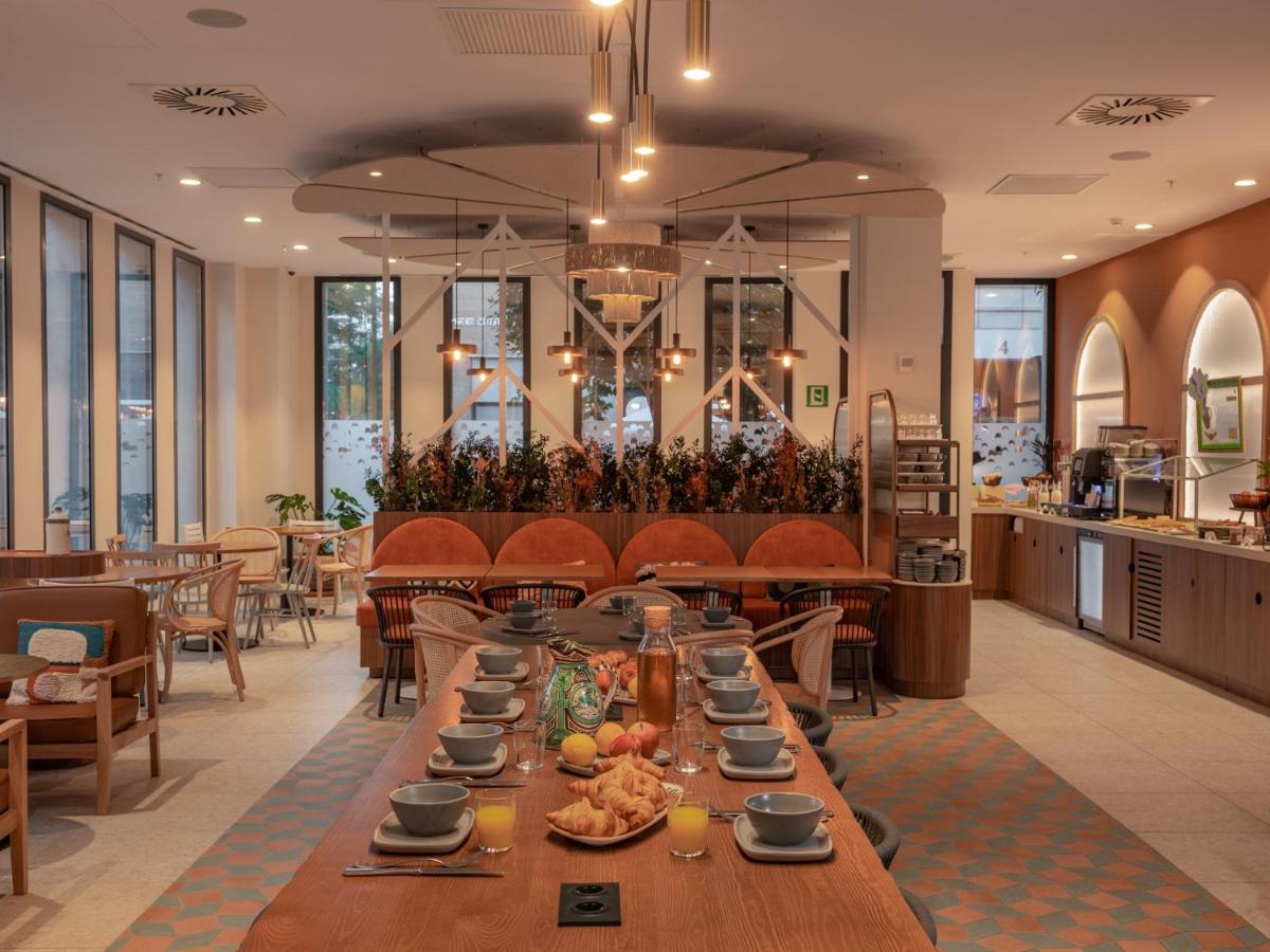 Ibis Styles Sevilla City Santa Justa Esterno foto