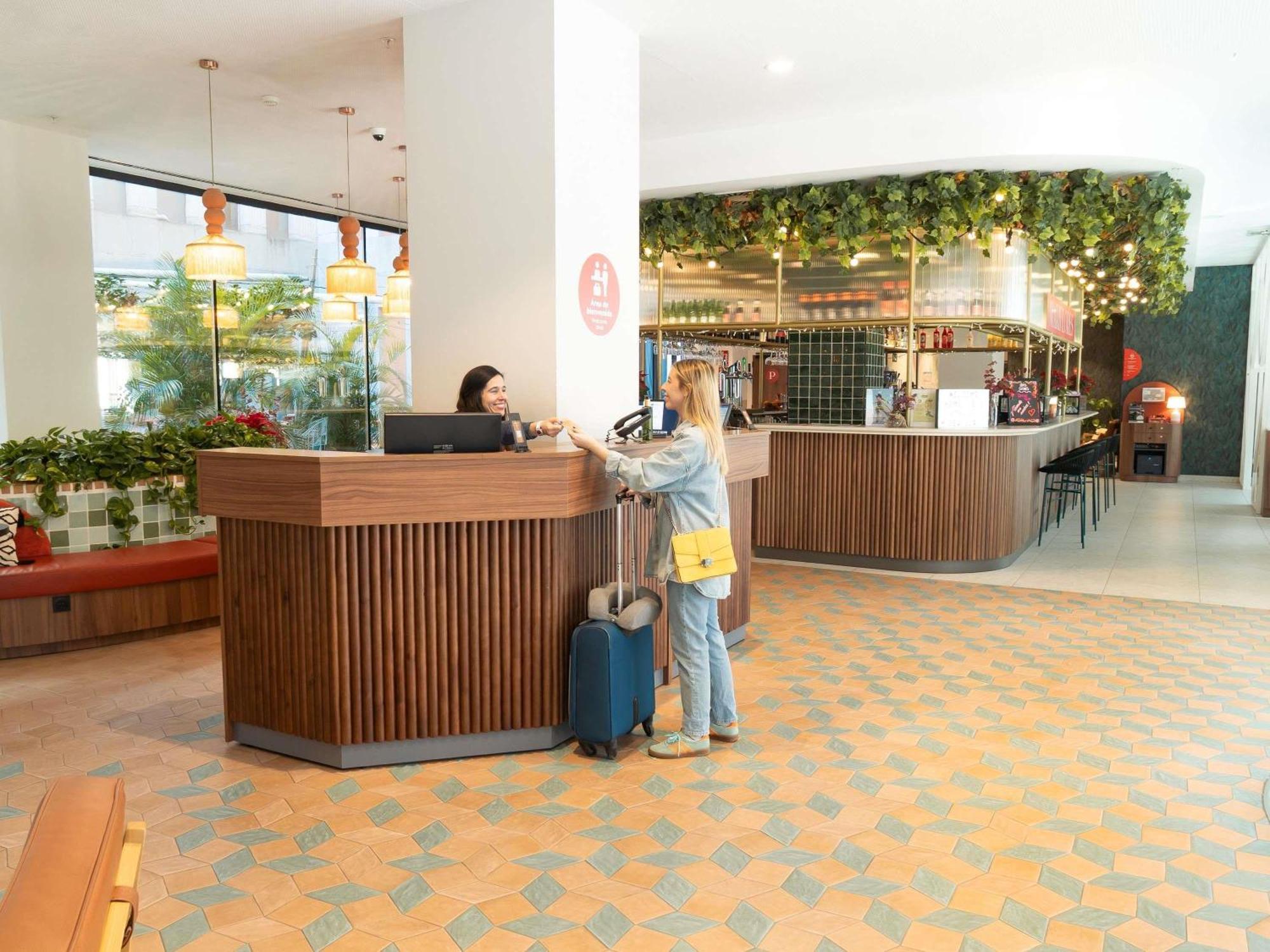 Ibis Styles Sevilla City Santa Justa Esterno foto