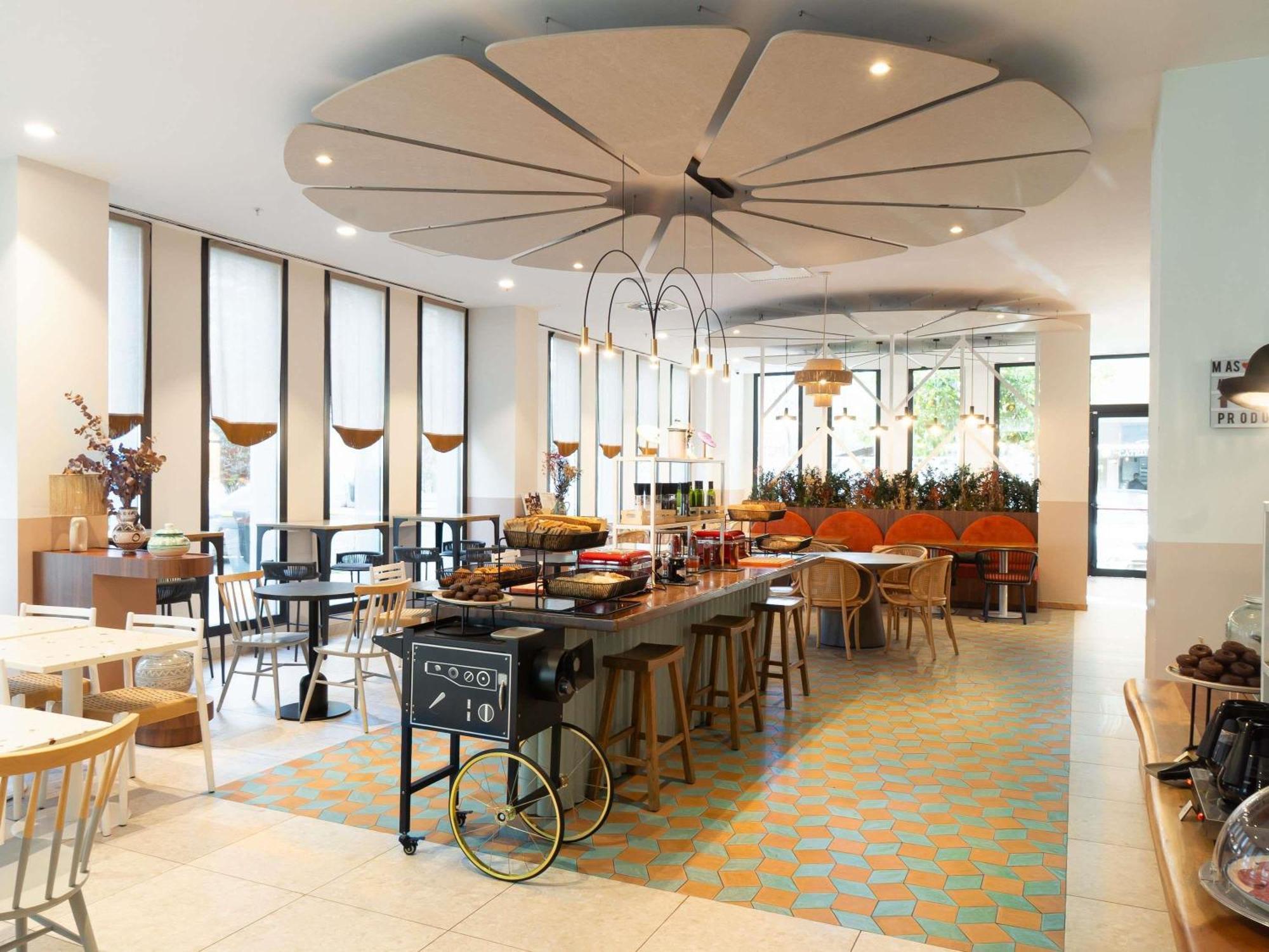 Ibis Styles Sevilla City Santa Justa Esterno foto