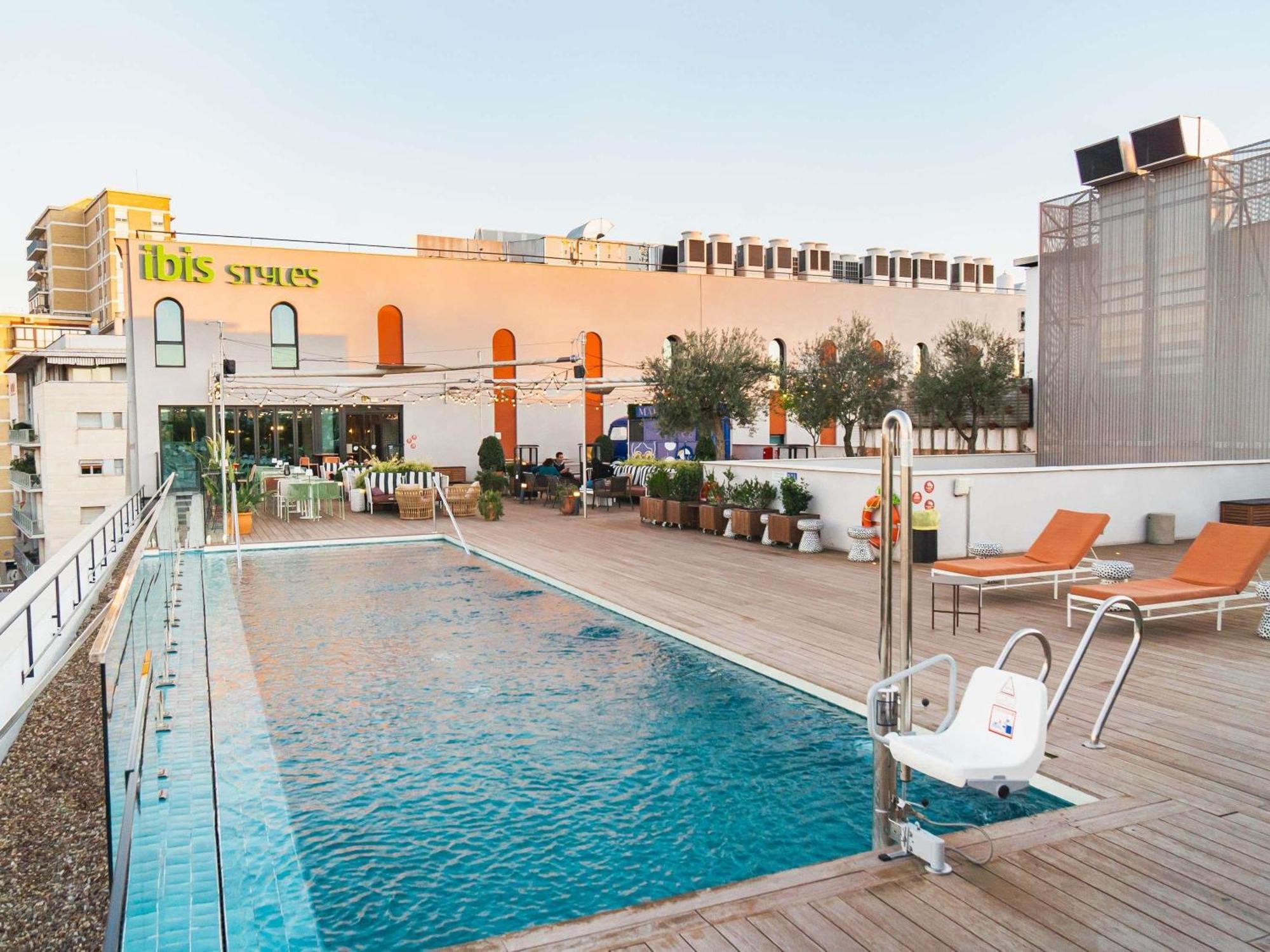 Ibis Styles Sevilla City Santa Justa Esterno foto